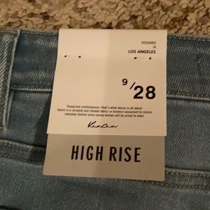 Kancan high rise capris